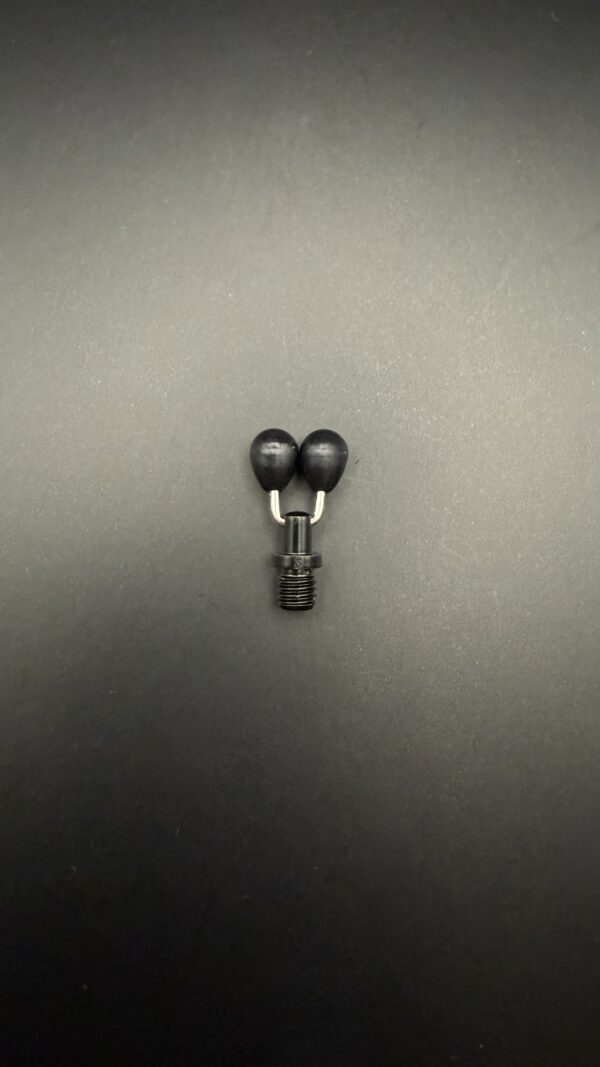 Schwarzer Schnurclip